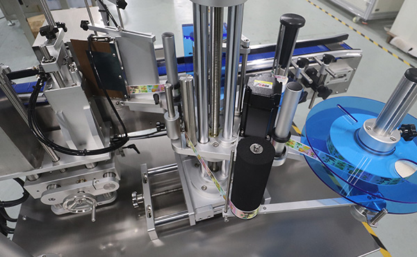 全自動面單貼標(biāo)機,面單貼標(biāo)機,全自動不干膠貼標(biāo)機廠家